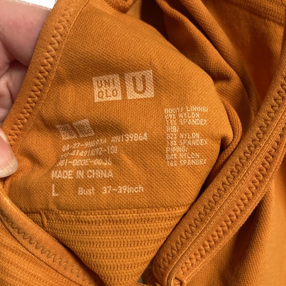 Uniqlo U swimsuit - Picture 3 of 4